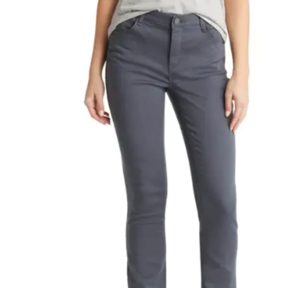Wit & Wisdom,' Ab'Solution Itty Bitty High Waist Bootcut Pants, Size 8, Grey